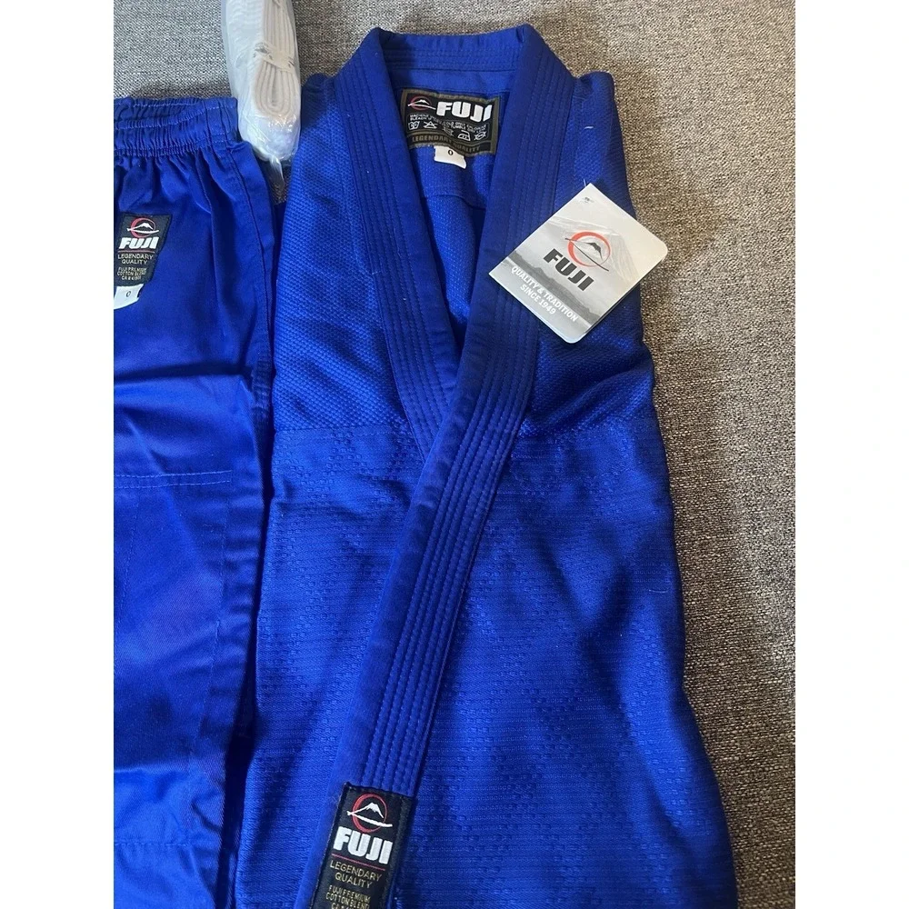 FUJI Kids All-Around Brazilian Style Jiu Jitsu Uniform with‎ C0-Sized White Belt